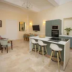 Spacious In The Heart Of Apartment Carcassonne