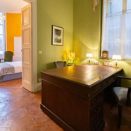 Spacious In The Heart Of Apartamento