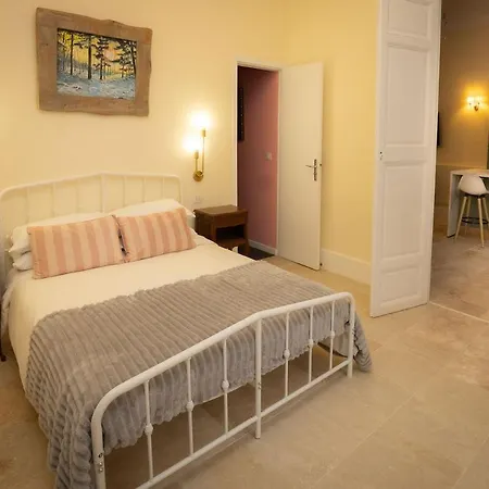 Apartment Spacious In The Heart Of