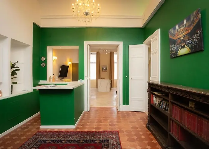 Spacious In The Heart Of Apartamento Carcassonne
